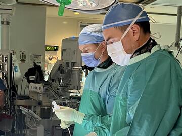 MICS surgeons